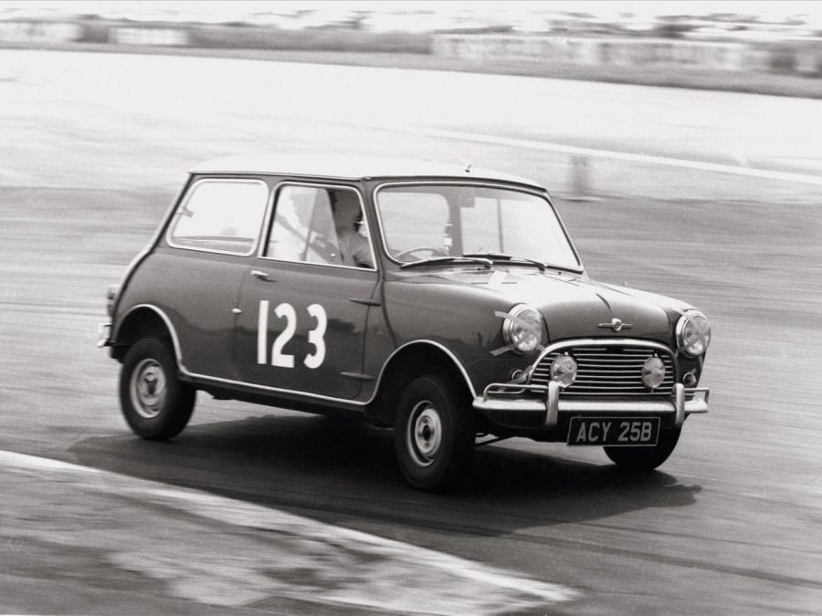  Morris Mini Cooper S Racing Car (ADO15) 1964 года  (фото 1 из 4)